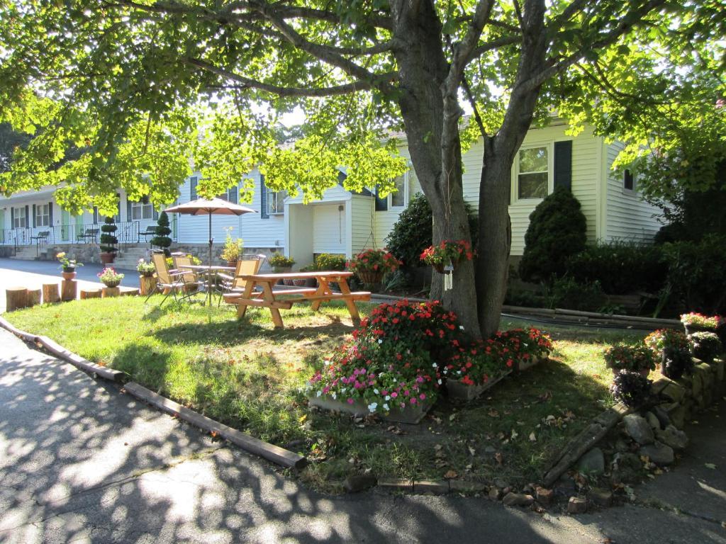 Founder'S Brook Motel And Suites Portsmouth Ngoại thất bức ảnh